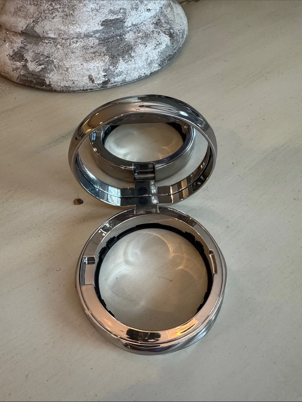 Sulwhasoo Radiant Cushion Foundation Compact with Amber refill